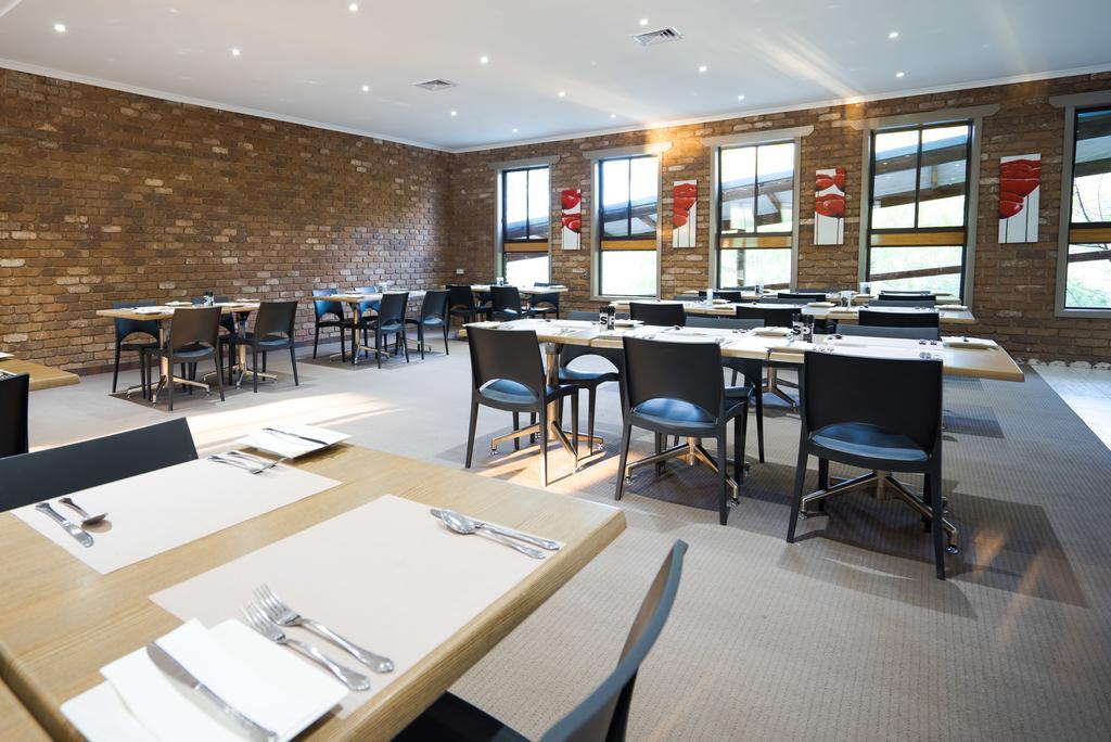 Farnham Court Motel And Restaurant Morwell Kültér fotó