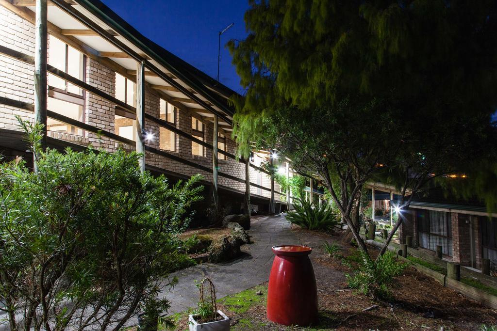 Farnham Court Motel And Restaurant Morwell Kültér fotó