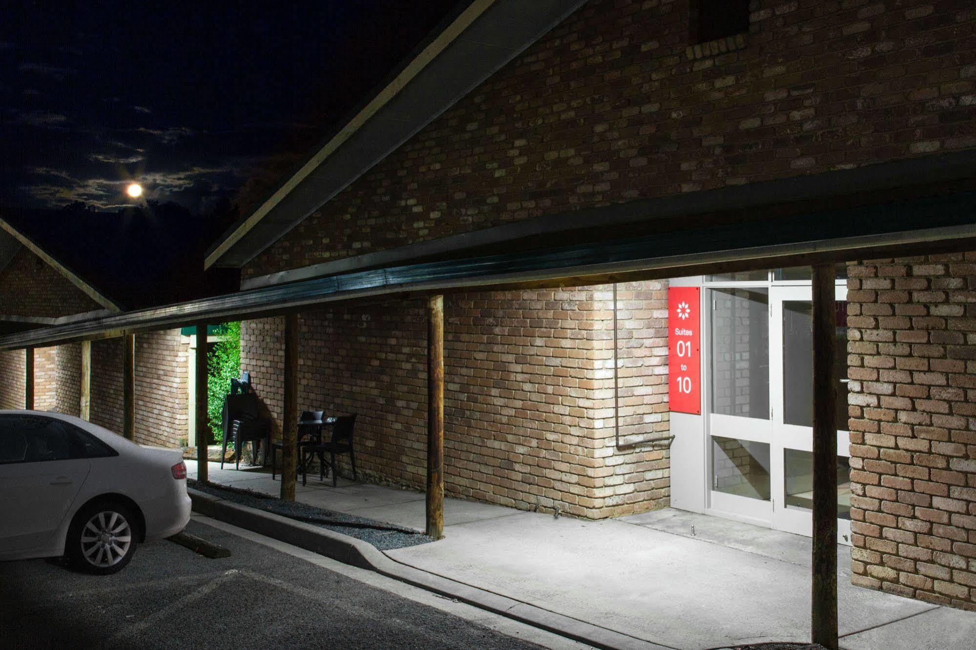 Farnham Court Motel And Restaurant Morwell Kültér fotó
